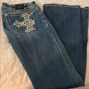 Women’s jeans